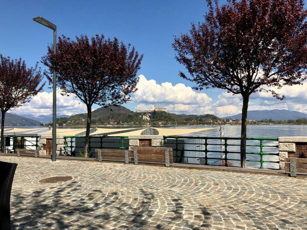 La Via Degli Artisti Arona Exterior photo